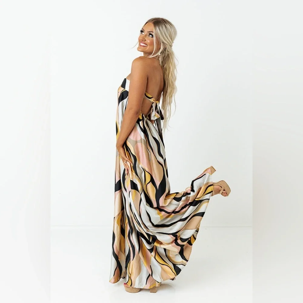 Elegant Multicolor Strapless Romper- size SMALL - Picture 10 of 11